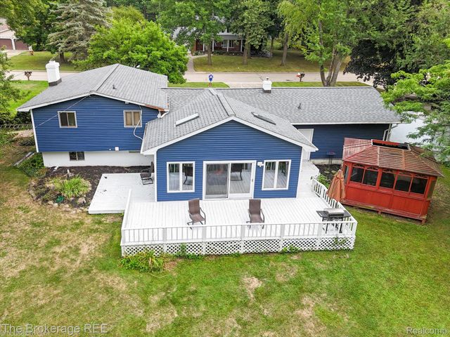 2127 Holly Tree Drive, Davison Township, MI 48423