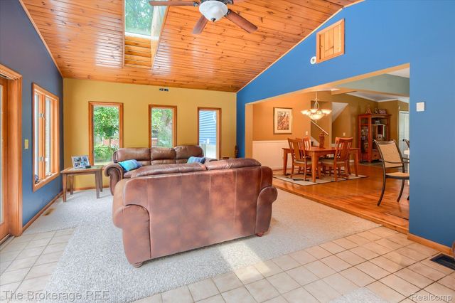 2127 Holly Tree Drive, Davison Township, MI 48423