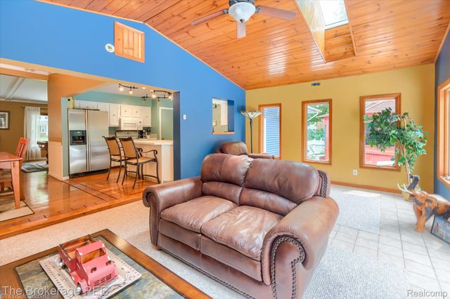 2127 Holly Tree Drive, Davison Township, MI 48423
