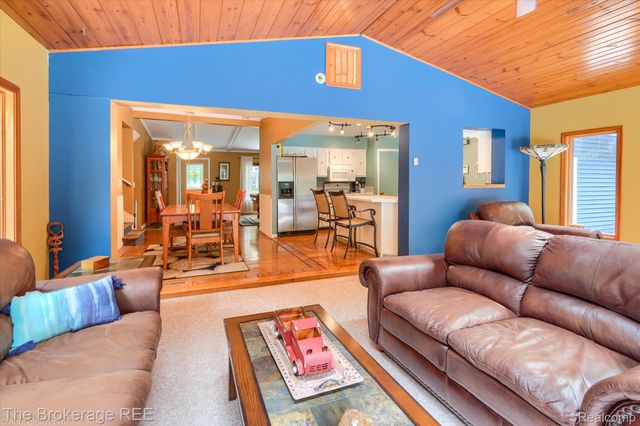 2127 Holly Tree Drive, Davison Township, MI 48423