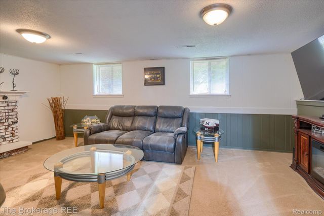 2127 Holly Tree Drive, Davison Township, MI 48423
