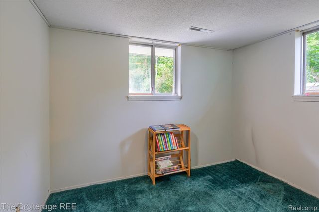 2127 Holly Tree Drive, Davison Township, MI 48423