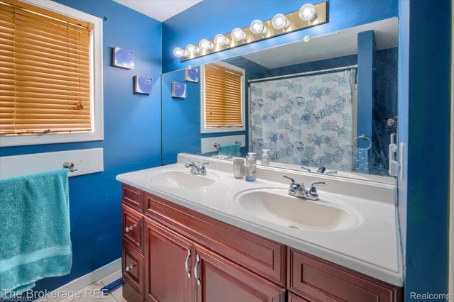 2127 Holly Tree Drive, Davison Township, MI 48423