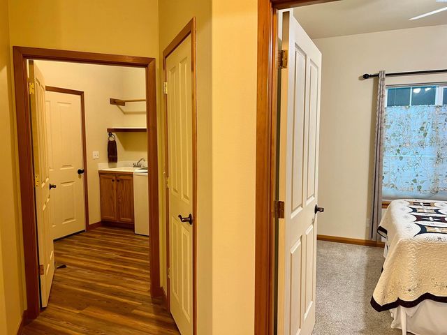 7803 W 20th Ave, Kennewick, WA 99338