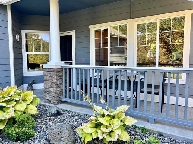 7803 W 20th Ave, Kennewick, WA 99338