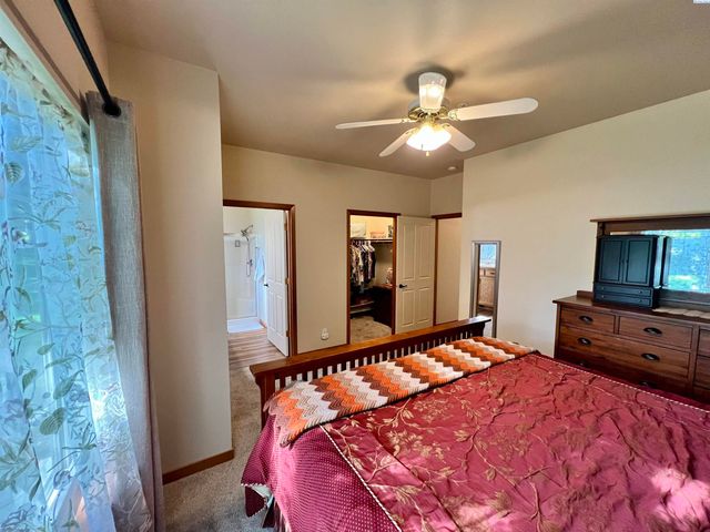 7803 W 20th Ave, Kennewick, WA 99338