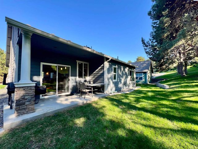 7803 W 20th Ave, Kennewick, WA 99338