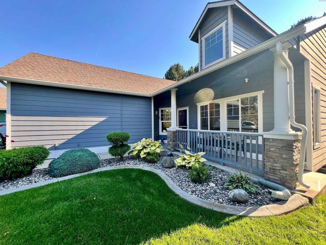 7803 W 20th Ave, Kennewick, WA 99338