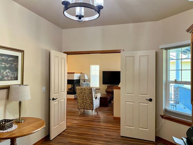7803 W 20th Ave, Kennewick, WA 99338