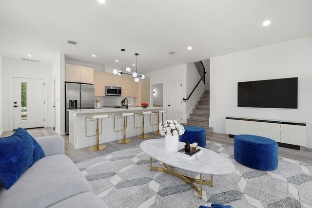 21515 Patton Ave 2, Lago Vista, TX 78645
