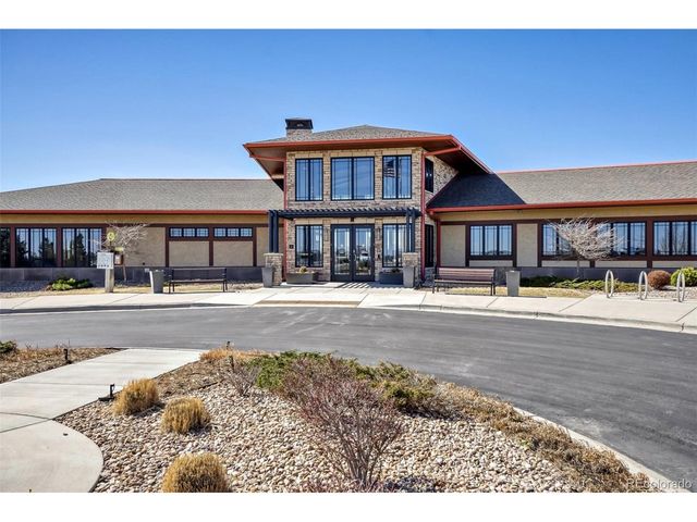 8901 S Ukraine Ct, Aurora, CO 80016