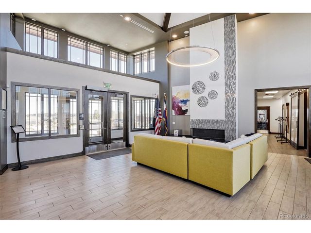 8901 S Ukraine Ct, Aurora, CO 80016