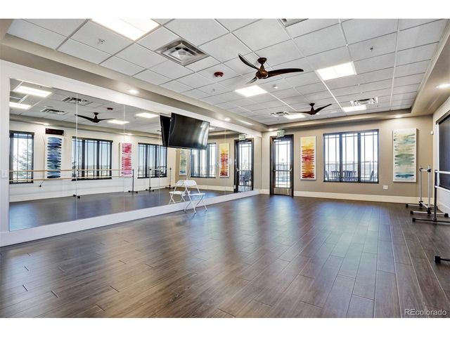 8901 S Ukraine Ct, Aurora, CO 80016