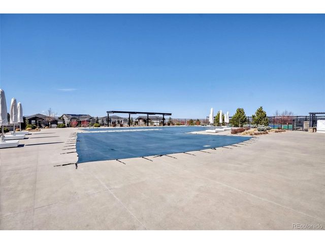 8901 S Ukraine Ct, Aurora, CO 80016