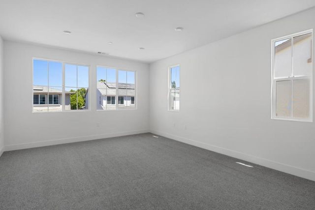 7384 Ailes Court, Gilroy, CA 95020