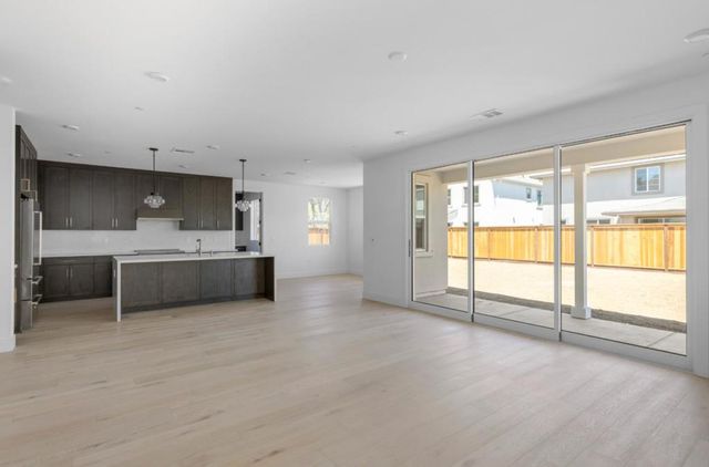 7384 Ailes Court, Gilroy, CA 95020