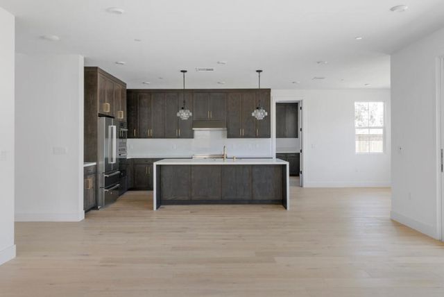 7384 Ailes Court, Gilroy, CA 95020