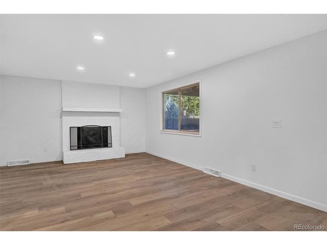 7975 Dudley Ct, Arvada, CO 80005