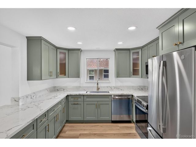 7975 Dudley Ct, Arvada, CO 80005