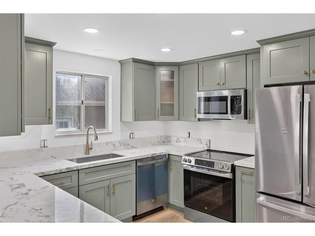 7975 Dudley Ct, Arvada, CO 80005