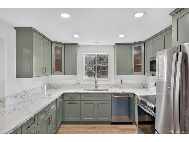 7975 Dudley Ct, Arvada, CO 80005
