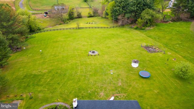 16045 HAMILTON STATION RD, Waterford, VA 20197