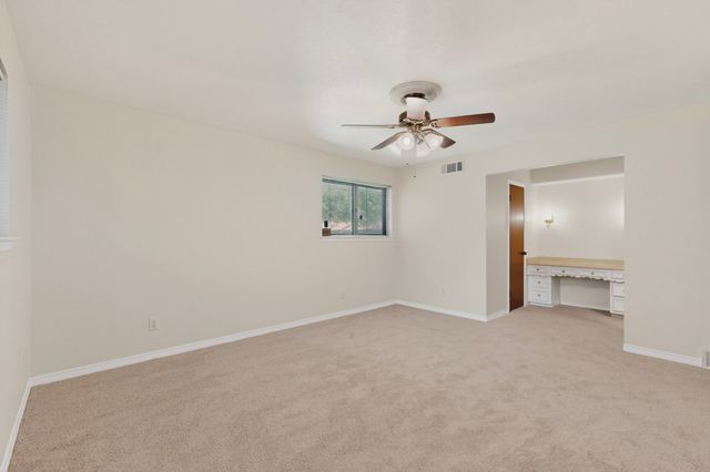 1305 Briarbrook Drive, Desoto, TX 75115