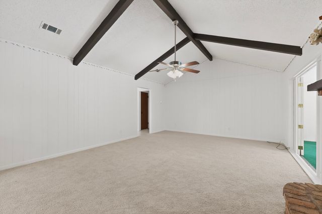 1305 Briarbrook Drive, Desoto, TX 75115