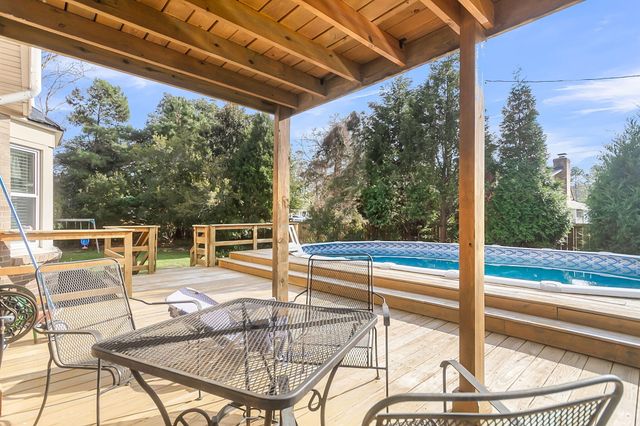 310 Land O Pines Circle, Moncks Corner, SC 29461