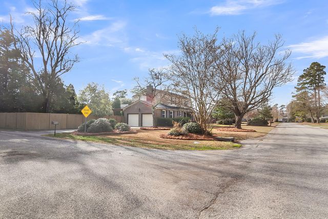 310 Land O Pines Circle, Moncks Corner, SC 29461