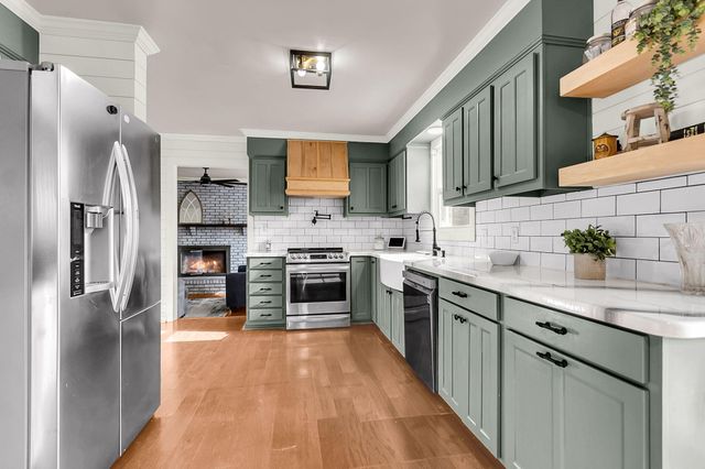 310 Land O Pines Circle, Moncks Corner, SC 29461