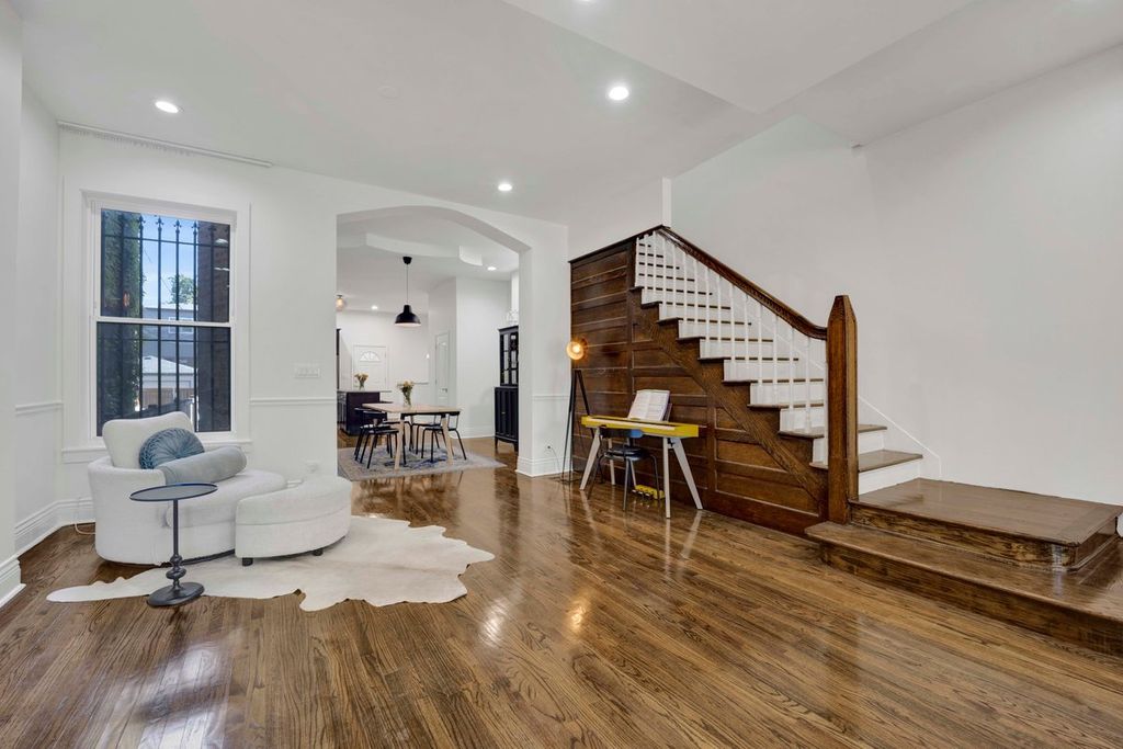 4627 S Saint Lawrence Avenue, Chicago, IL 60653 — photo 5