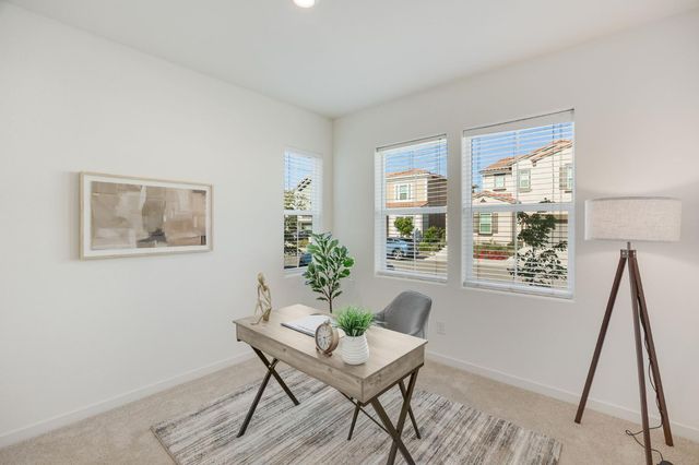 3452 Cantor Dr, Folsom, CA 95630