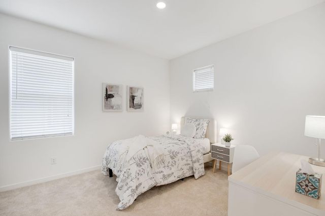3452 Cantor Dr, Folsom, CA 95630
