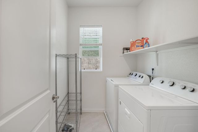 3452 Cantor Dr, Folsom, CA 95630