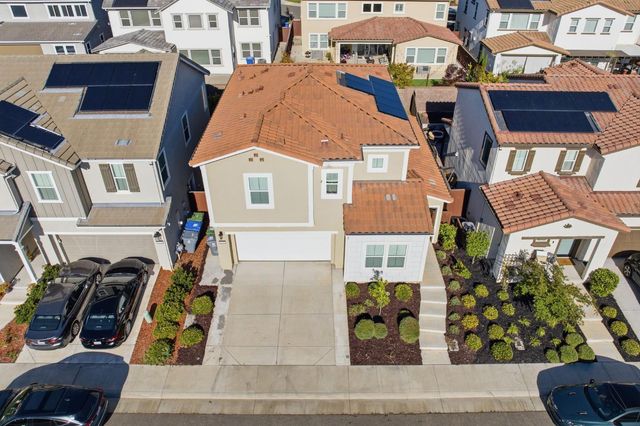 3452 Cantor Dr, Folsom, CA 95630