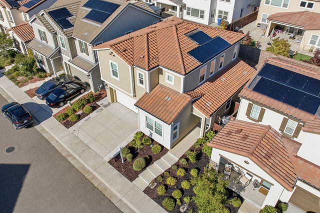 3452 Cantor Dr, Folsom, CA 95630