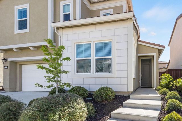 3452 Cantor Dr, Folsom, CA 95630
