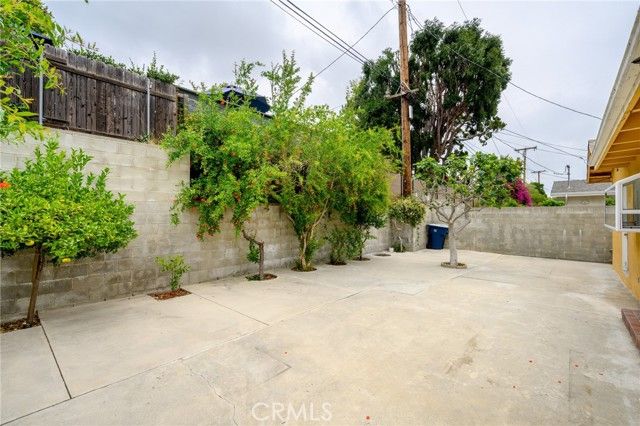 3029 Los Olivos, La Crescenta, CA 91214