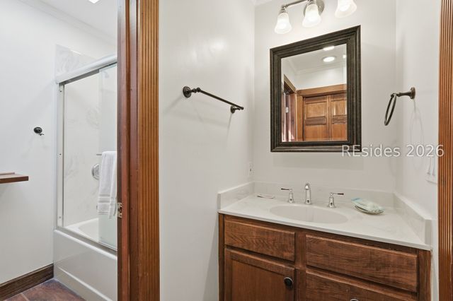 16 Dove St, Hilton Head Island, SC 29928