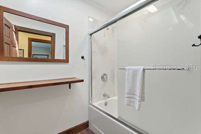 16 Dove St, Hilton Head Island, SC 29928