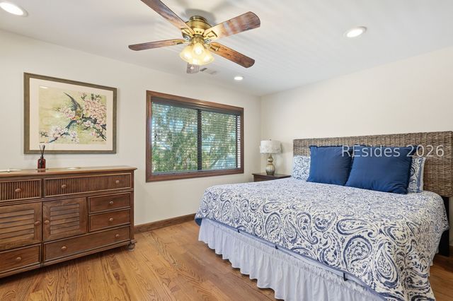 16 Dove St, Hilton Head Island, SC 29928