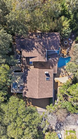 16 Dove St, Hilton Head Island, SC 29928