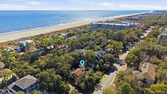 16 Dove St, Hilton Head Island, SC 29928