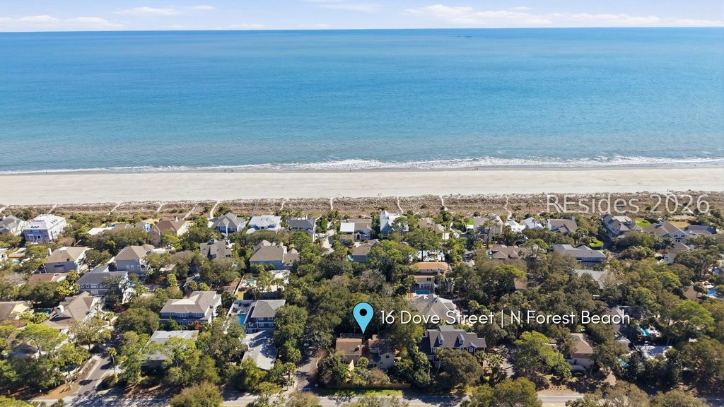 16 Dove St, Hilton Head Island, SC 29928