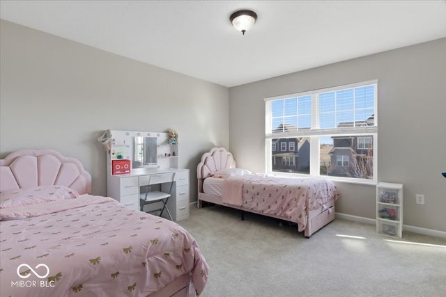 1276 Sanderling Drive, Greenwood, IN 46143