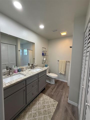 998 BASS COURT, Venice, FL 34293