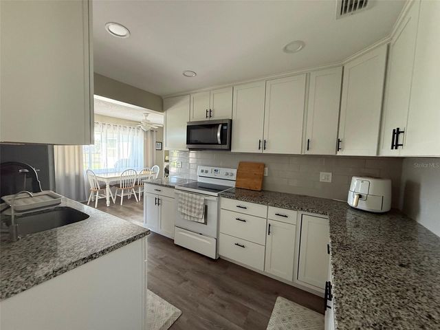 998 BASS COURT, Venice, FL 34293