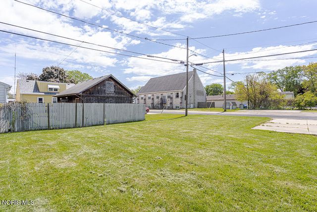 4902 Roywood Road, Toledo, OH 43613