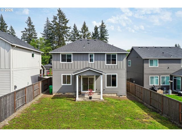 16865 Se MIST LAYER Loop, Happy Valley, OR 97086